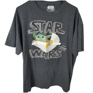 Star Wars Grogu Baby Yoda Graphic Tee XL EUC The Mandalorian